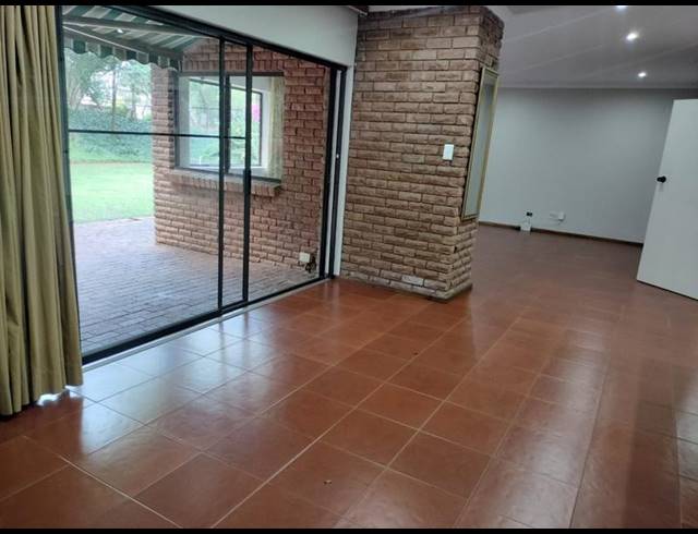 3 BEDROOM PROPERTY TO RENT IN WATERKLOOF RIDGE